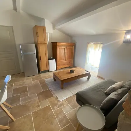 Vivares Apartment